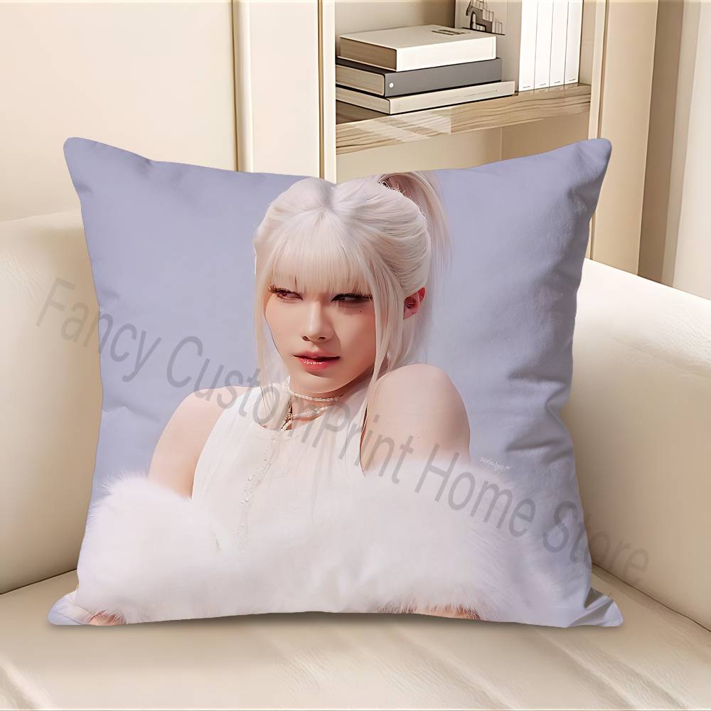 X-XLov Group R-Rui Anime Celeb - огляд і ціна R/Anime Merchandise